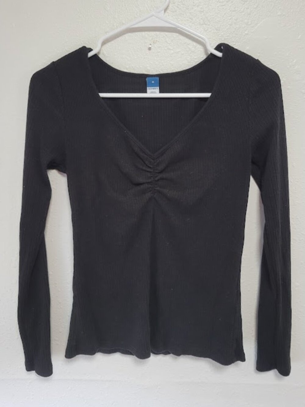Old Navy Black Ribbed Long Sleeve V-Neck Top Women's Medium
